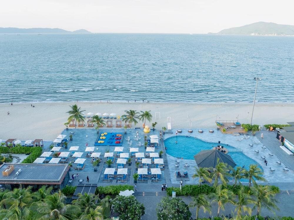 Nami Beach Club sở hữu không gian thoáng đãng, rộng rãi (Nguồn: Nami Beach Club)